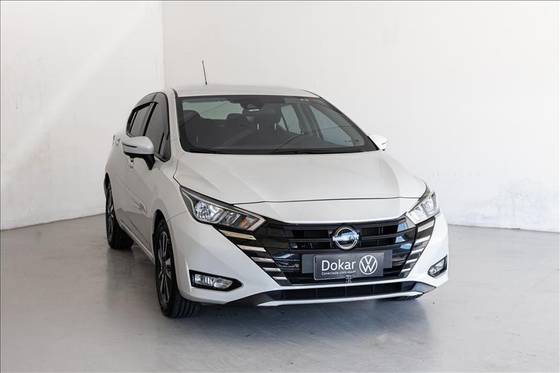 NISSAN VERSA 1.6 16V FLEX ADVANCE XTRONIC NISSAN VERSA 1.6 16V FLEX ADVANCE XTRONIC